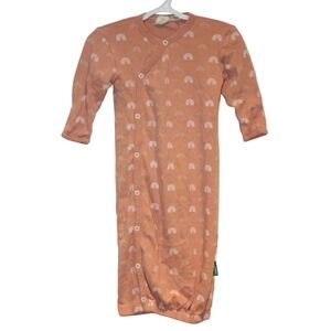 2/$25 🏷 Parade Peach with White Rainbow Sleep Gown Size 3-6m